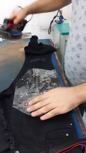 Crafting Rhinestone Black Jeans: A Step-by-Step Guide