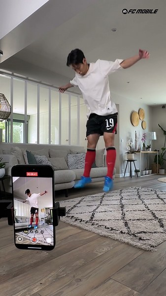 How to turn into a national team player in 3 seconds | FC Mobile