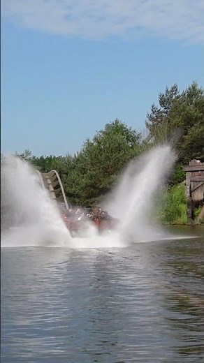 Splashdown! | Vliegende Hollander (Flying Dutchman) at Efteling