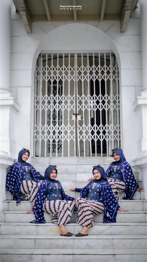 Paket Sewa Baju Adat dan Foto di Kota Lama Surabaya