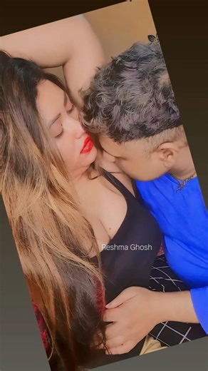 A good armpit care can attract your partner #armpits #clean #smellgood #sleevless #top