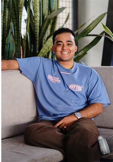 No memorices frases. Aprende a vivir el inglés💙 En Praxis, el idioma deja de ser una meta… y se convierte en tu forma de pensar. #aprenderingles #cursodeingles #praxisenglishacademy