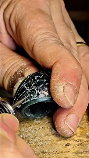 How to make a signet ring with hard wax technique - part 2