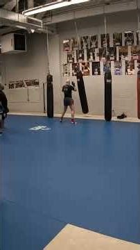 Muay Bouk Teep away drill for Muay Thai