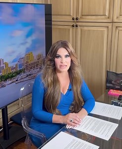 🚨 The Kimberly Guilfoyle Show is LIVE Iconic political strategist Roger Stone and MAGA warrior The Kari Lake join me for a can't-miss show! 🎥 Tune in NOW --> https://rumble.com/v2yh73o-trump-holds-massive-rally-plus-how-did-cocaine-get-into-biden-white-house.html | Kimberly Guilfoyle