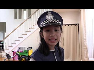 Pretend Play Police EXERCISE TRAINING With New Toys