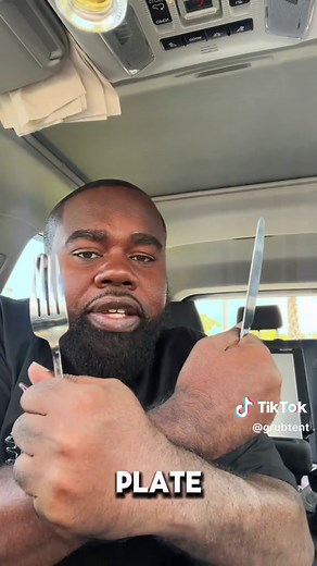 Pizza Hut My Hut Box Food Review in Florida