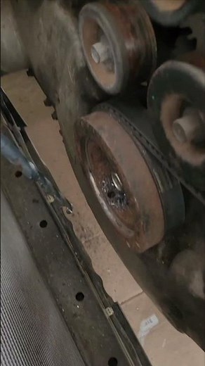crankshaft pulley/ harmonic balancer removal with no special tool