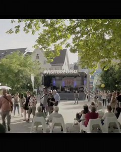 Bist du bereit für BREGENZ LIFE? 🎉 das bedeutet 3 Tage beste musikalische Unterhaltung und Streetfood Markt 😎🎶 Der Eintritt ist natürlich frei! Das Video hat Yildizstudio übrigens gemacht :) | Visitbregenz
