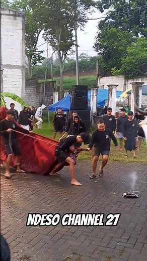 Bantengan merah pande Rejo kesurupan