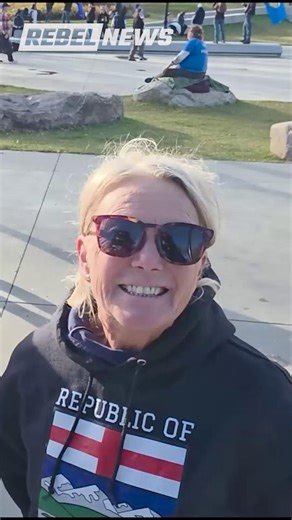 26 reactions | Alberta's largest ever independence rally draws thousands to legislature grounds An “incredible sea of blue” descended upon the Alberta legislature grounds, where freedom-minded Albertans held a rally supporting the province's separation from Canada. Click to see full report: https://rebelne.ws/4nyDZ9j?utm_source=hootsuite&utm_medium=socials&utm_campaign=Post_default | Rebel News Canada | Facebook