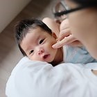 The Safest Amount of B-6 to Take When Drying Up Breast Milk