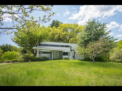 Gropius House in Lincoln, Mass.