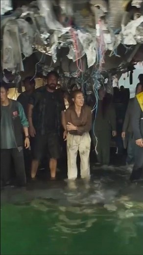 Deep Water (2026): Plane Crash… Then Sharks