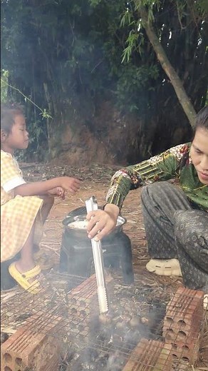 Cook Snail to get delicious in 10 Minutes #Shorts