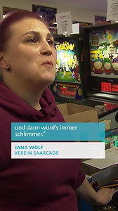 Flipper bzw. Pinball-Automaten sind wartungsintensiv und teilweise ziemlich teuer. Deshalb gibt es sie nicht mehr an vielen Orten. Das Flipper-Museum in Wiebelskirchen lässt euch auf seinen vielen Schätzen spielen. | SR info