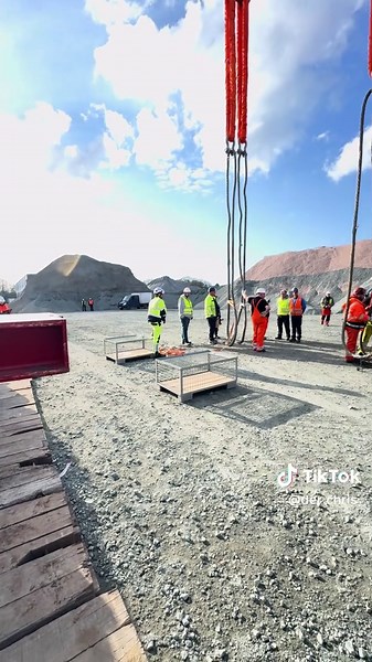 #herzrotundplusweg❤❤❤ #richterkranundschwerlast #LIEBHERR #LTM1750 #RC-LIFT @erwin @sven_1301 @Peter Holzmann @Manuel 1750 @🦿Optimus Bein🦿 @Florian Grellert @Richter Kran und Schwerlast