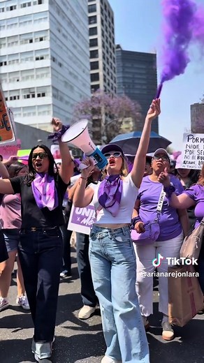 📢 ¡Hoy marcho porque no llegamos todas! Marcho por las ausentes, por las que luchan en silencio y buscan justicia en México. #8M #diainternacionaldelamujer #mx