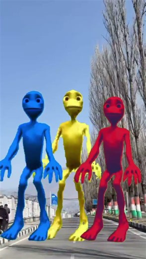 Big alien chase T-rex chasingpart-82#sorts #alien#YouTube#alien #alien#dinner