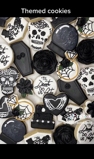 Dreamy Gothic Wedding Ideas and Decor Inspiration