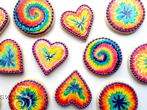Rainbow Tie Dye Cookies!