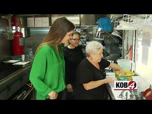 Abuela Cooks: Sopapillas