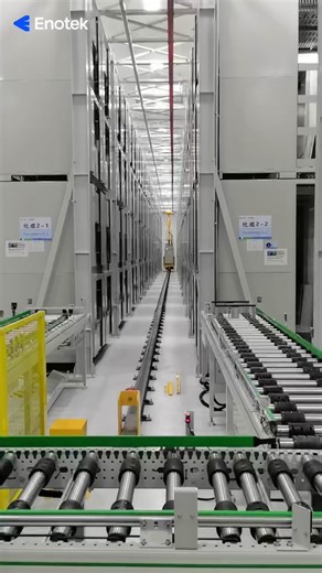 Enotek’s stacker crane is moving towards you #warehouse #intralogistics #asrslogistics #autostore #warehouse #automation #newenergy