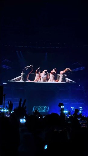 Lady Gaga - Disease @ Osaka