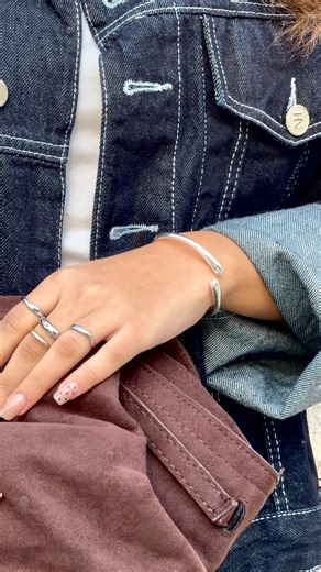Dangles on Instagram: "We took the “can’t choose” problem very seriously and we fixed it ✨ Stack it, style it, repeat #mixedmetaljewelry #jewelry #twotonejewelry"
