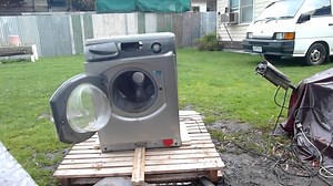 The Slow Death of a Washing Machine