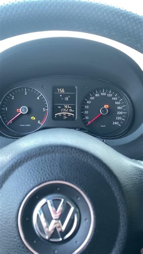 Volkswagen Polo 1.2 tdi cold start -18