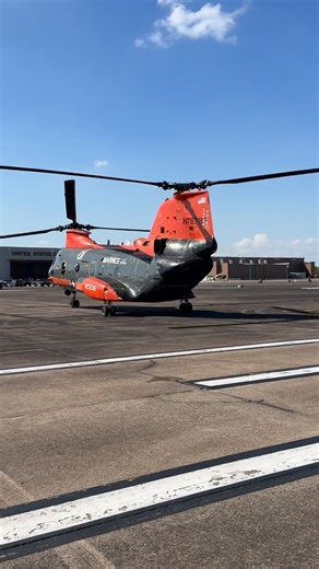 CH-46 from the National United States Armed Forces Museum at the Wings Over Houston Airshow | Erik Johnston Photography / Videography