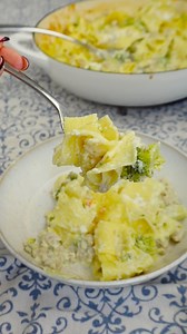 I was craving a lasagna but only had 30 minutes so here is my one pan chicken and broccoli lasagna! Enjoy 💕 Full recipe 👇🏼 #quickmeals #easyrecipe #MealPrep #familymeal #onepanmeal | Mealtime With Mummy