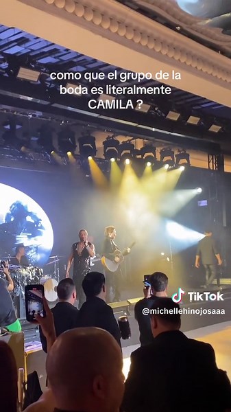 Grupo de Bodas con Camila - Música en Vivo