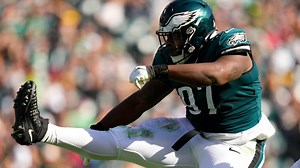 Javon Hargrave uses karate-kick celebration after sacking Pickett