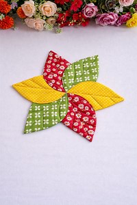 Creative Idea for Sew Flower Quilt Table Topper #sewing #quilting #crafting #diy | Indah Crafty