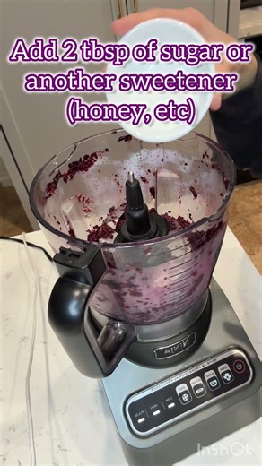 Easy 5 minute fruit mousse! #baking #mousse #quickrecipe #nobakerecipe #fruitmousse #bitesized