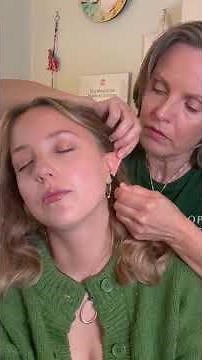 How August felt that day....☺️ ASMR Ear Inspection & Treatment with Ear Seeds @asmraugust