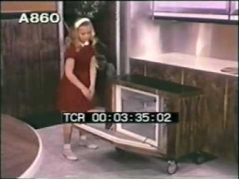 1960s futuristic homes and kitchens, retro futurism part1