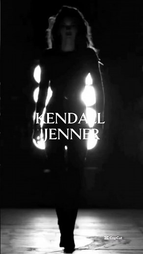 Kendall Jenner,s BEST runway moments #kendalljenner #supermodel