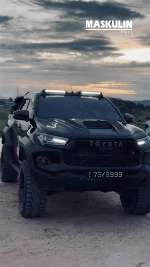 1.4K views · 12 reactions | Awal tahun 2025 dah nampak trend pembeli kereta di Malaysia! Ini dia 10 kereta paling laris dijual untuk Januari & Februari 2025 — dari yang jimat minyak, sampai yang penuh gaya! Ada kereta impian korang dalam senarai ni? Jom tengok siapa yang duduk di tangga nombor 1! #Maskulin #MaskulinAuto #Automotif #KeretaPalingLaris | Maskulin | Facebook