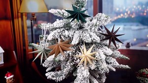 12 Pcs 3D Mini Star Ornament Christmas Tree Star Ornaments Hanging Paper Star Decorations Colorful Hanging Ornament Mini Tree Hanging Pendant Decoration for Christmas Tree