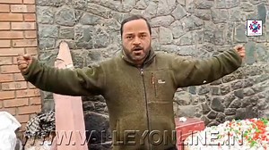 Is this a footpath ? Footpath Frenzy: Vendors And Hawkers Block Pedestrian Movement On Busy Roads, Locals Demand Action https://youtu.be/oTLJnEOGbvU | Valley Online