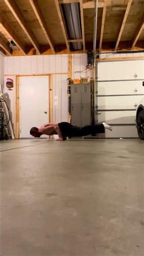 Locking in my bent arm planche and really feeling that control. #planche #calisthenics
