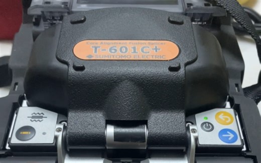 住友熔接机，最新升级款T601C ，新增纳米调芯功能，帮助切割角度不良的端面高质量熔接！