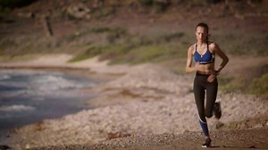 Hard work. No excuses. Even the other Angels are in awe of Josephine Skriver. | Victoria Sport