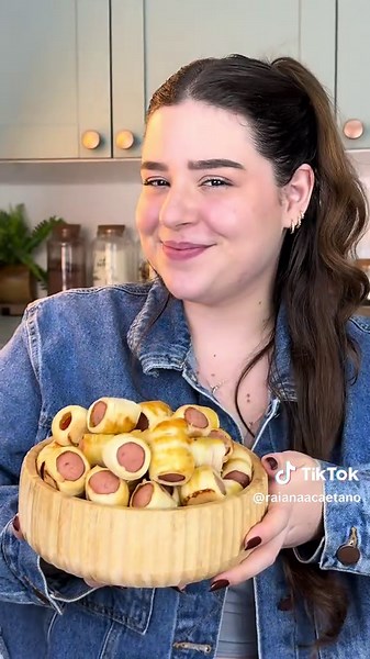 Enroladinho de Salsicha: Rápido e Delicioso!