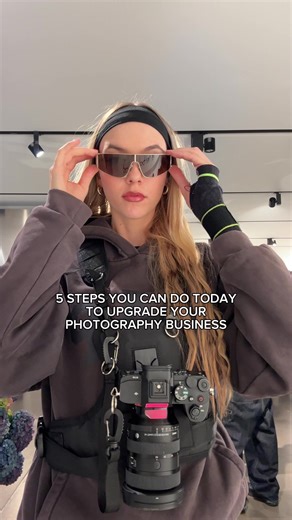 5 Steps you can do today to upgrade your photography business 📸✨ 1.Create a Portfolio PDF from your recent work. If you work in different industries, create several PDFs, e.g., “Editorial,” “Event,” “Music,”… 2.Get inspired by other photographers. Look at photos you like and analyse what exactly you like about them. Don’t compare yourself though! 3.Update your social media & website. Make sure your best recent work is visible, your contact info is easy to find, and your bio clearly communicates