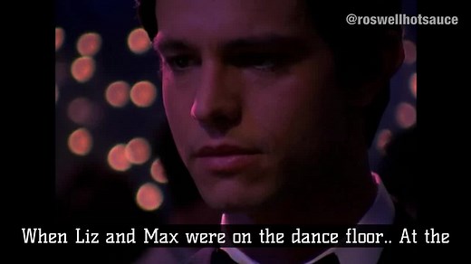 Magical First Kiss: Liz and Max from Roswell - Throwback TV Moment