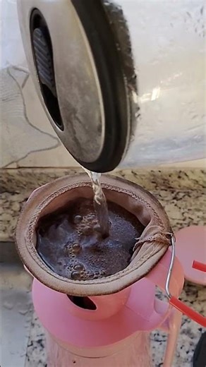 Electric kettle solves your coffee needs #recipes #lightstove #coffee